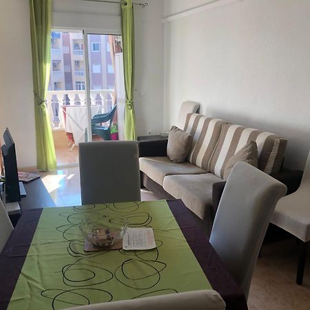 Andy'S Apartment Torrevieja Esterno foto